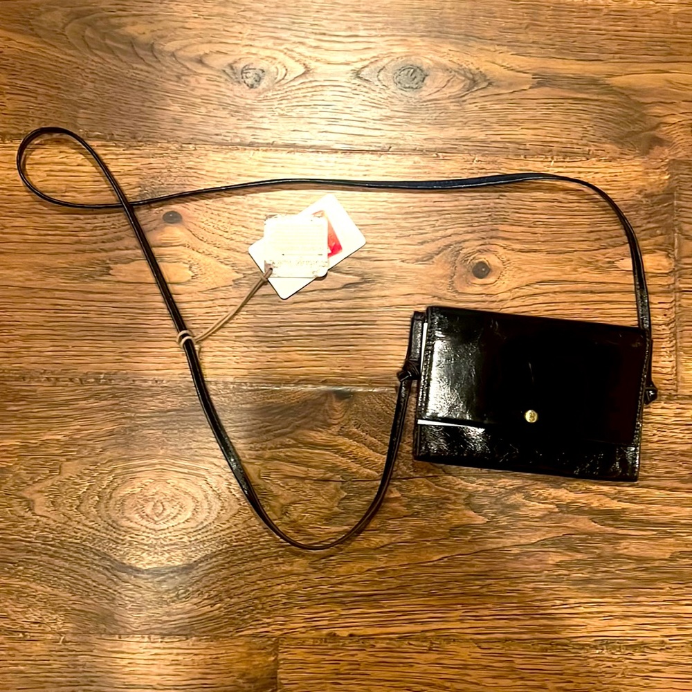 HOBO Black Bemuse Wallet with Straps NWT
